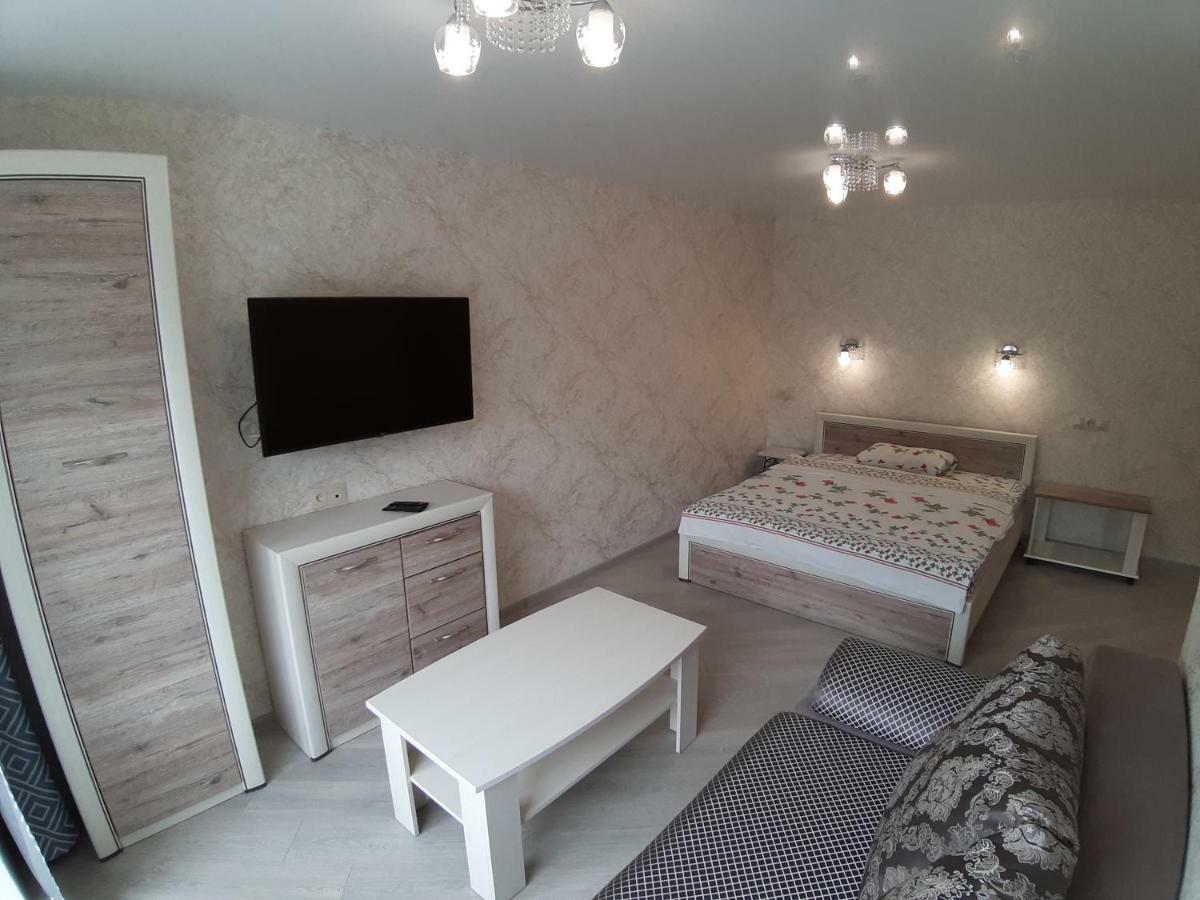 Однокомнатная Квартира На Площади Победы Apartamento Gomel Exterior foto